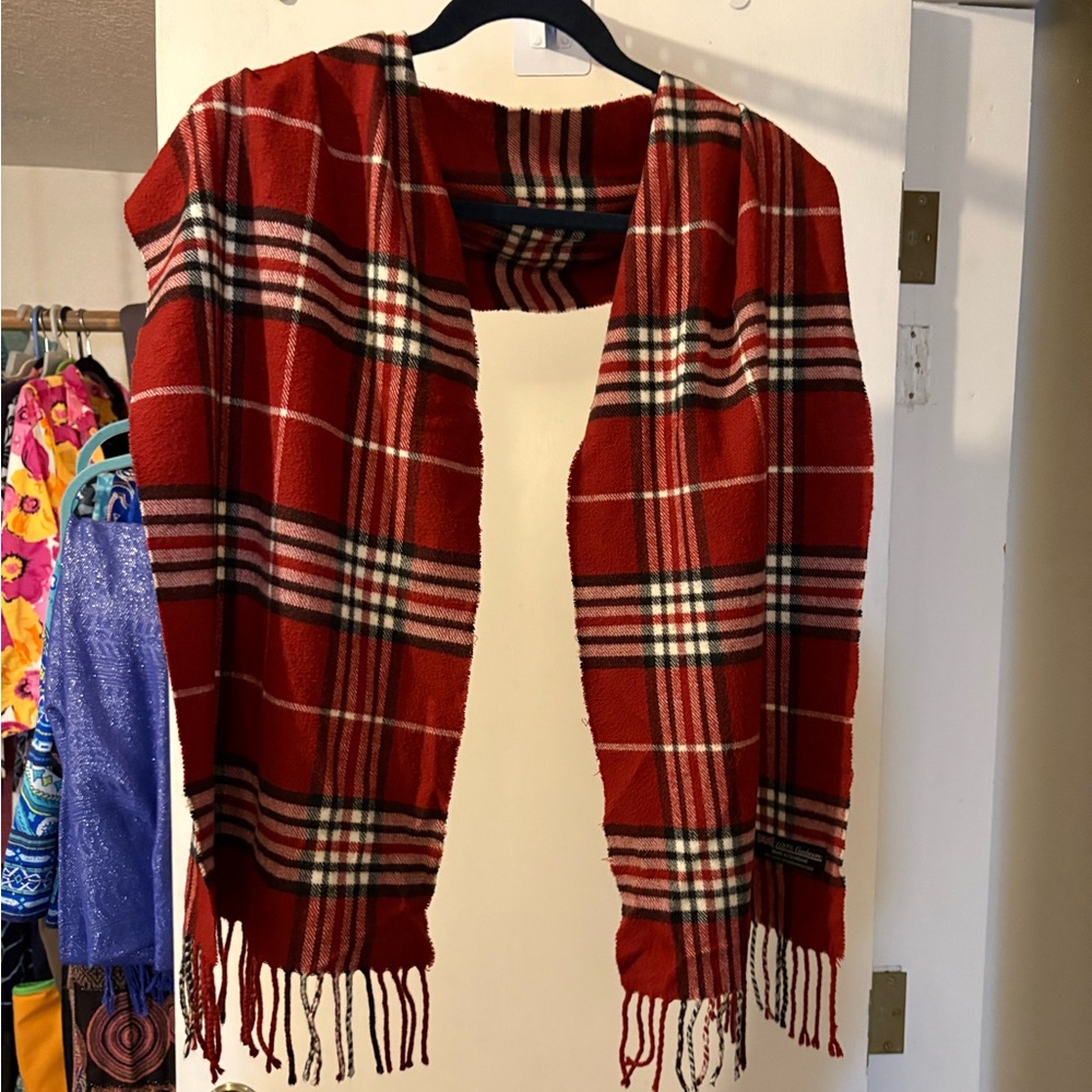 Cashmere scarf!
